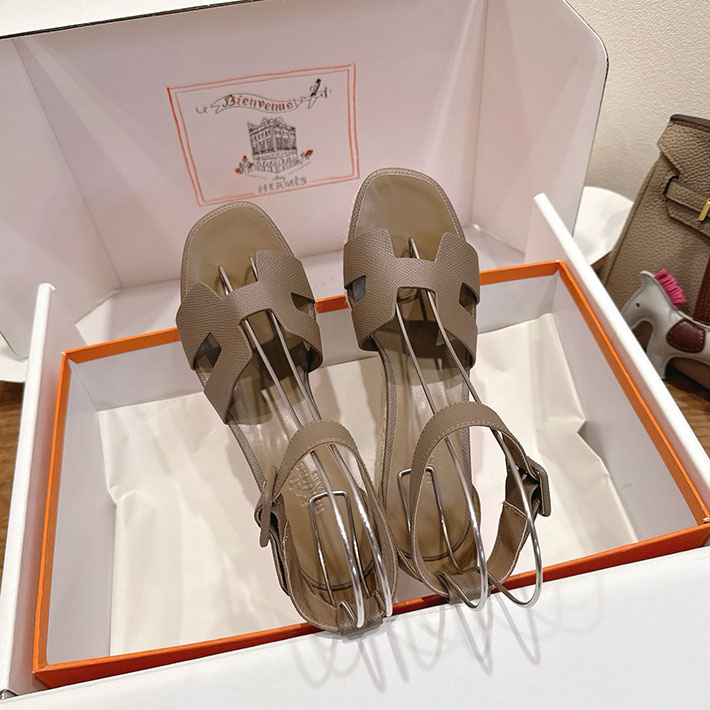 最高級エルメススーパーコピー HERMES エスパドリーユ エルダ 靴・シューズ ヒール エトゥープ 2631579 HERMES 靴 サンダル - 画像 (9)