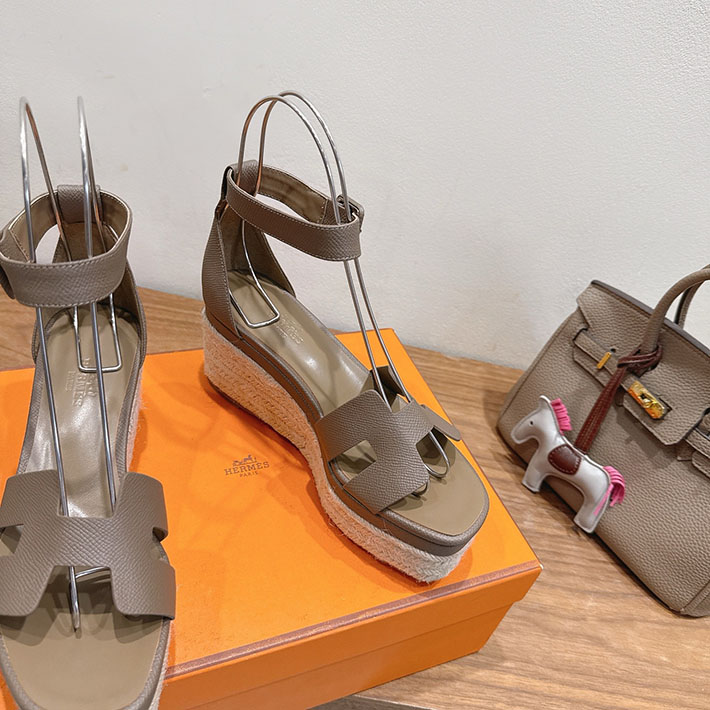 最高級エルメススーパーコピー HERMES エスパドリーユ エルダ 靴・シューズ ヒール エトゥープ 2631579 HERMES 靴 サンダル - 画像 (5)