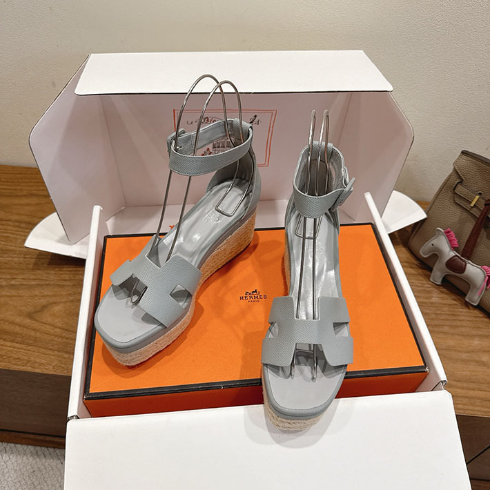 HERMES 靴 サンダル