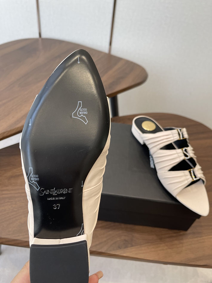 最高級サンローランスーパーコピー YSL 2026年春夏 新作 エミリー ミュール サテンクレープ ベージュ 2630588 イブサンローラン靴レディース - 画像 (4)