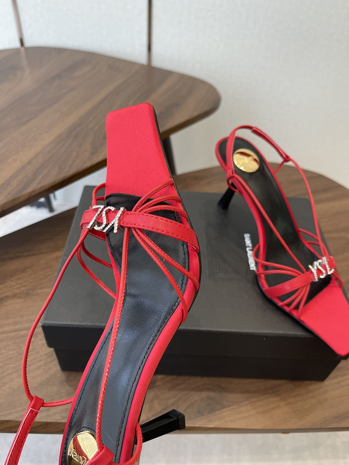 最高級サンローランスーパーコピー YSL 2026年春夏 新作 JERRY sandals in smooth leather レッド 2630589 サンローラン靴レディース - 画像 (9)