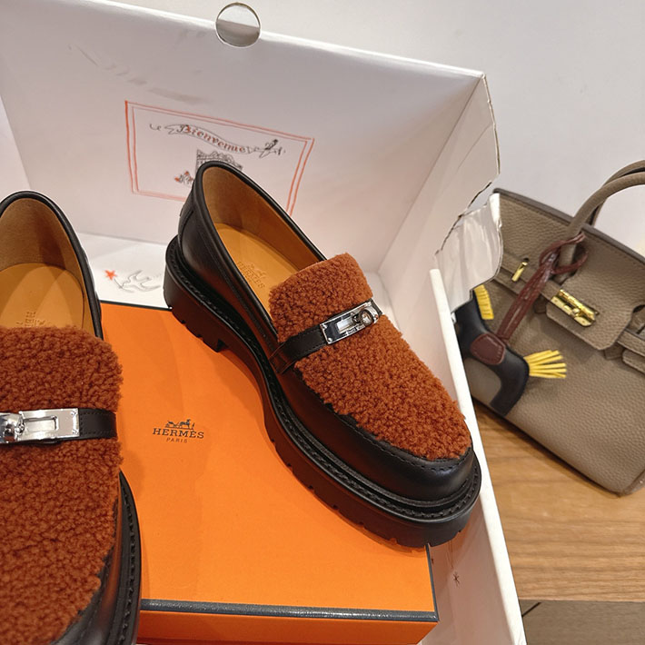 レディース 最高級エルメスコピー HERMES モカシン アイコン ケリー 7色から選べます H252294ZvC9360 エルメス モカシン レディース - 画像 (9)