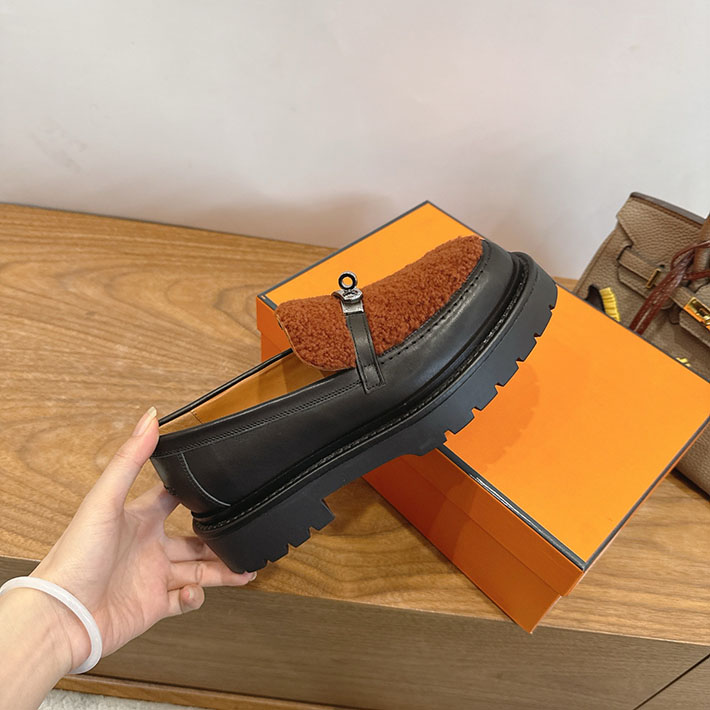 レディース 最高級エルメスコピー HERMES モカシン アイコン ケリー 7色から選べます H252294ZvC9360 エルメス モカシン レディース - 画像 (5)