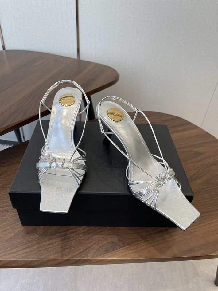 最高級サンローランスーパーコピー YSL 2026年春夏 新作 JERRY sandals in smooth leather シルバー 2630591 イブサンローラン サンダル - 画像 (9)