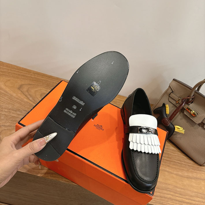 レディース 最高級エルメスコピー HERMES モカシン デスタン ケリー ローファー 4色から選べます 2631592 エルメス ケリー 靴 - 画像 (3)