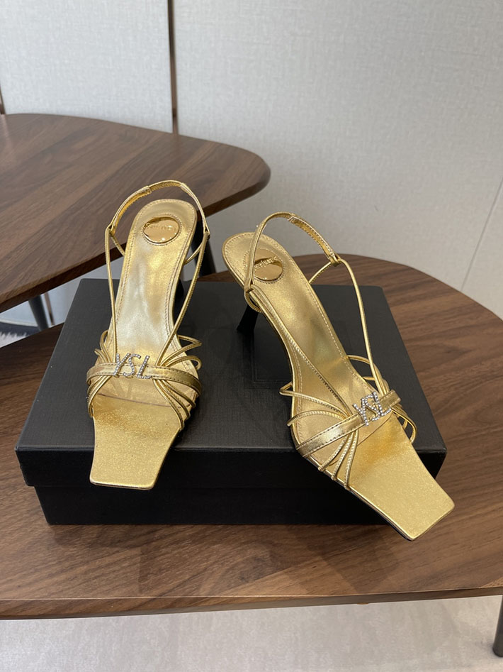 最高級サンローランスーパーコピー YSL 2026年春夏 新作 JERRY sandals in smooth leather ゴールド 2630593 サンローラン 靴 レディース - 画像 (9)