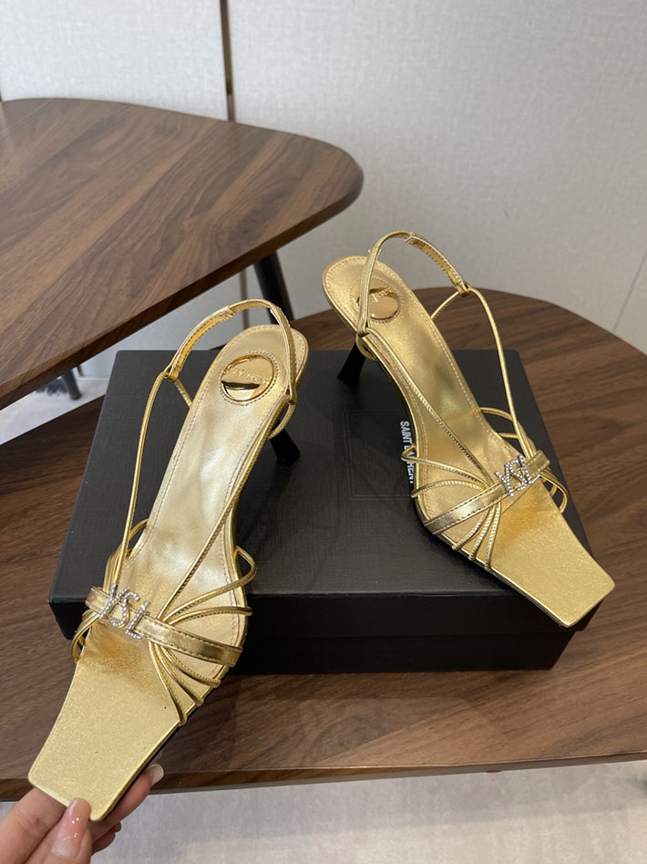 最高級サンローランスーパーコピー YSL 2026年春夏 新作 JERRY sandals in smooth leather ゴールド 2630593 サンローラン 靴 レディース - 画像 (8)