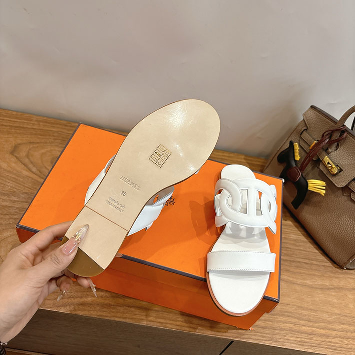 最高級エルメススーパーコピー HERMES サンダル ラグーヌ シェーヌ・ダンクル 11色から選べます H252138Zv90350 シェーヌダンクル サンダル - 画像 (3)