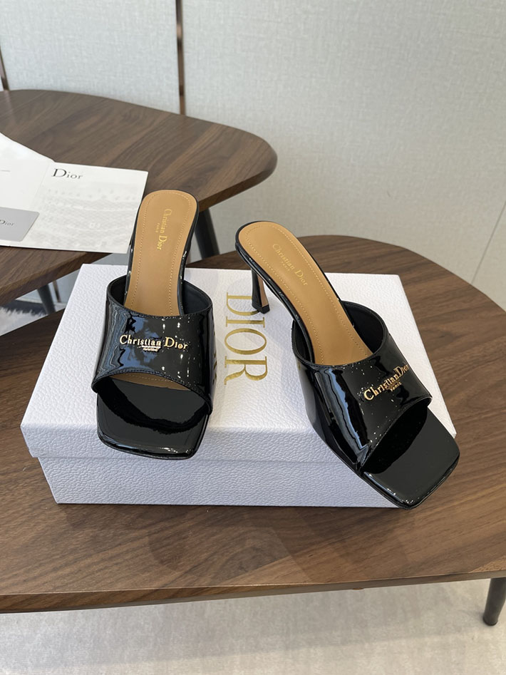 最高級ディオールスーパーコピー Dior 2026年春夏 新作 サンダル スリッパ シューズ ミュール ブラック 2630603 dior ミュール サンダル - 画像 (9)