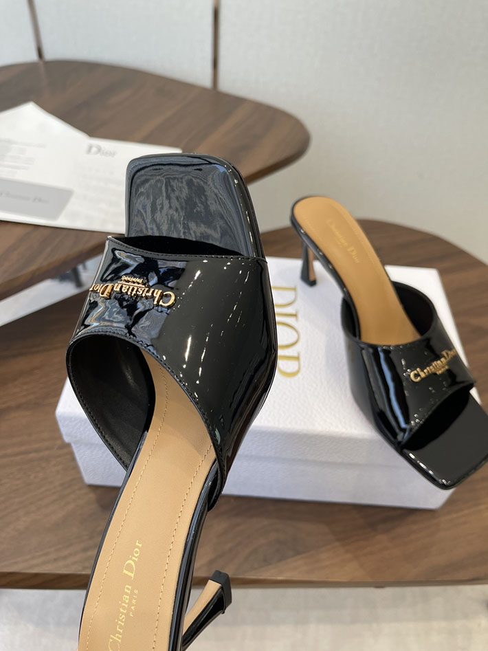 最高級ディオールスーパーコピー Dior 2026年春夏 新作 サンダル スリッパ シューズ ミュール ブラック 2630603 dior ミュール サンダル - 画像 (7)