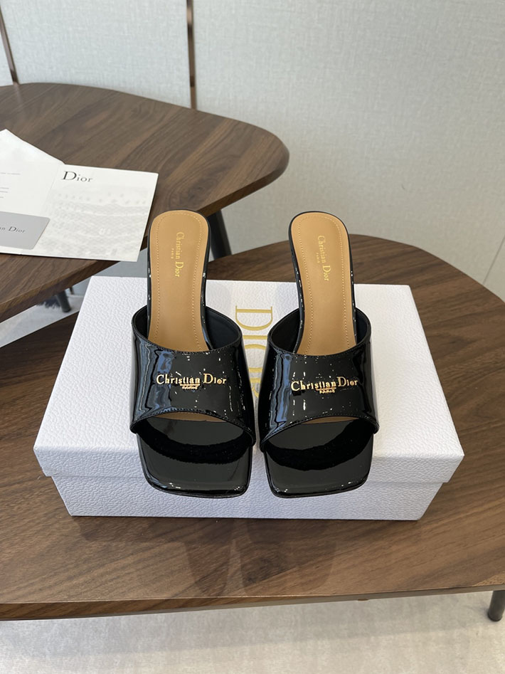 最高級ディオールスーパーコピー Dior 2026年春夏 新作 サンダル スリッパ シューズ ミュール ブラック 2630603 dior ミュール サンダル - 画像 (3)