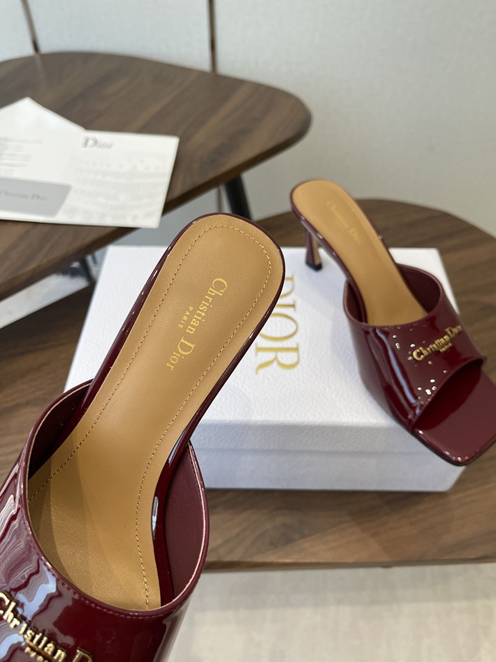 最高級ディオールスーパーコピー Dior 2026年春夏 新作 サンダル スリッパ シューズ ミュール ゴールド 2630605 ディオール 靴 レディース - 画像 (5)
