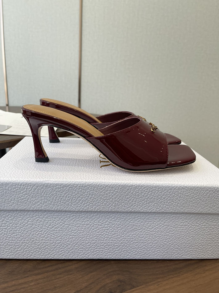 最高級ディオールスーパーコピー Dior 2026年春夏 新作 サンダル スリッパ シューズ ミュール ゴールド 2630605 ディオール 靴 レディース - 画像 (2)