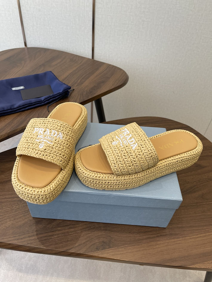 最高級プラダスーパーコピー PRADA 2026年春夏 新作 クロシェ フラットフォーム スライドサンダル 2630609 レディース プラダ サンダル - 画像 (9)