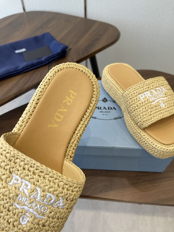 最高級プラダスーパーコピー PRADA 2026年春夏 新作 クロシェ フラットフォーム スライドサンダル 2630609 レディース プラダ サンダル - 画像 (5)