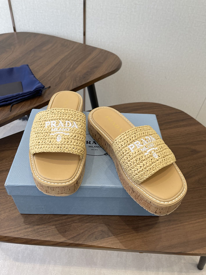 最高級プラダスーパーコピー PRADA 2026年春夏 新作 ラフィア風 厚底 プラットフォーム 4cmヒール 2630612 プラダ サンダル 厚底 - 画像 (9)