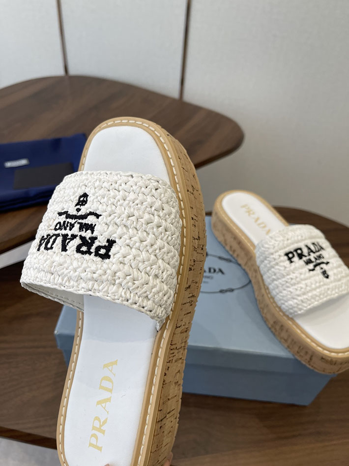 最高級プラダスーパーコピー PRADA 2026年春夏 新作 ラフィア風 厚底 プラットフォーム 4cmヒール 2630613 プラダ サンダル 新作 - 画像 (6)