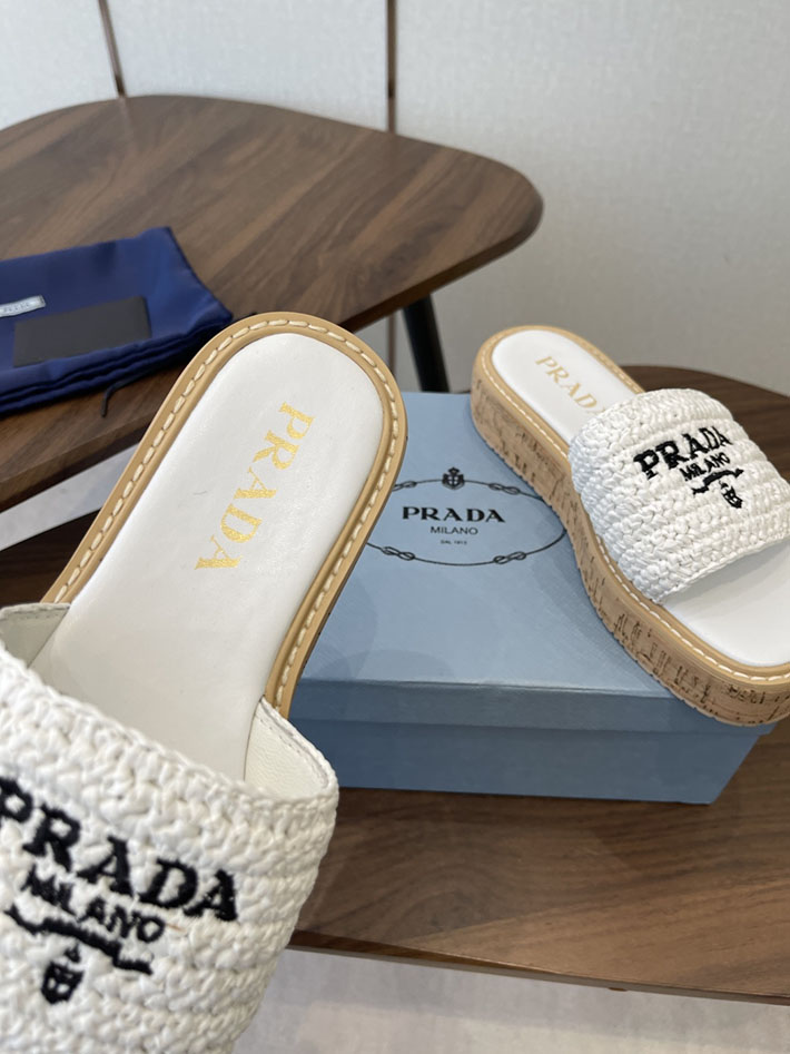 最高級プラダスーパーコピー PRADA 2026年春夏 新作 ラフィア風 厚底 プラットフォーム 4cmヒール 2630613 プラダ サンダル 新作 - 画像 (5)