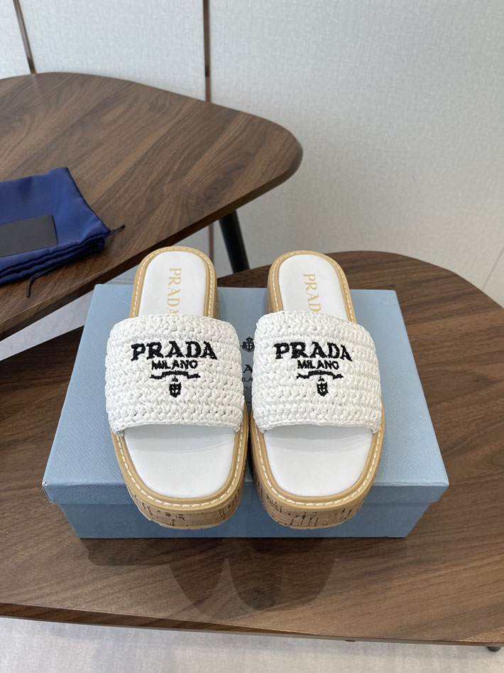 最高級プラダスーパーコピー PRADA 2026年春夏 新作 ラフィア風 厚底 プラットフォーム 4cmヒール 2630613 プラダ サンダル 新作 - 画像 (3)