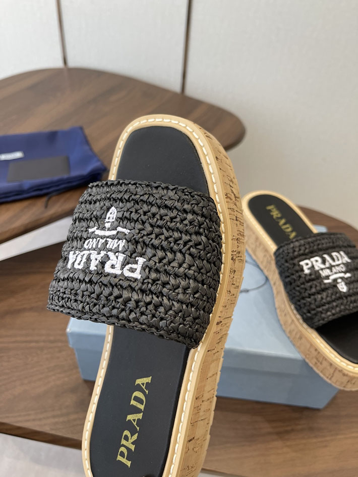 最高級プラダスーパーコピー PRADA 2026年春夏 新作 ラフィア風 厚底 プラットフォーム 4cmヒール 2630614 プラダ サンダル アウトレット - 画像 (6)