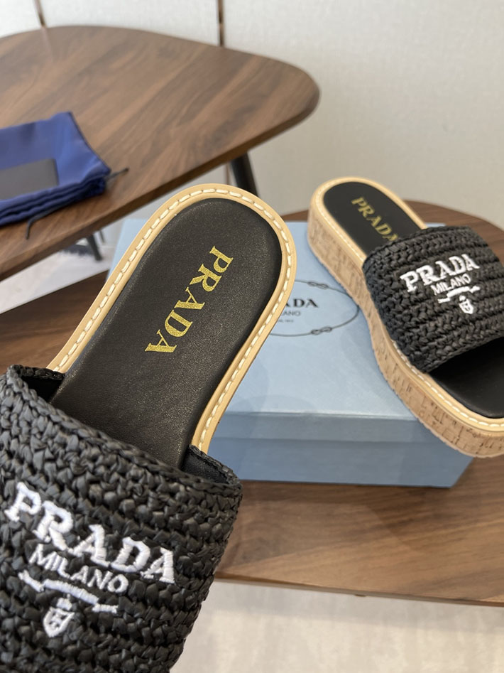 最高級プラダスーパーコピー PRADA 2026年春夏 新作 ラフィア風 厚底 プラットフォーム 4cmヒール 2630614 プラダ サンダル アウトレット - 画像 (5)