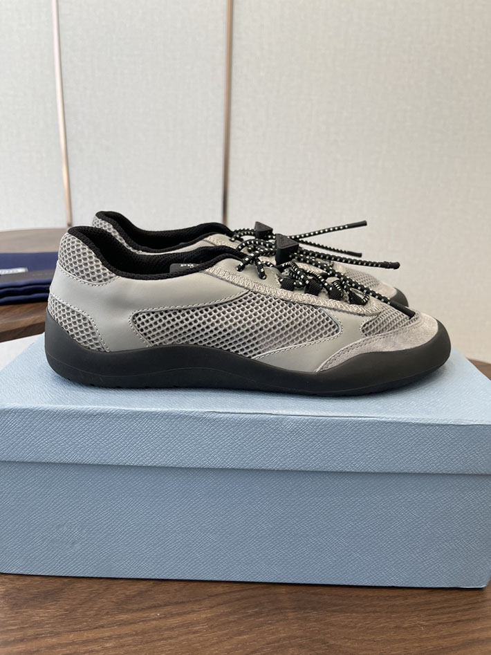 メンズレディース兼用 最高級プラダスーパーコピー PRADA スピードロック メッシュ スニーカー グレー 2630622 プラダ スニーカー メンズ - 画像 (2)