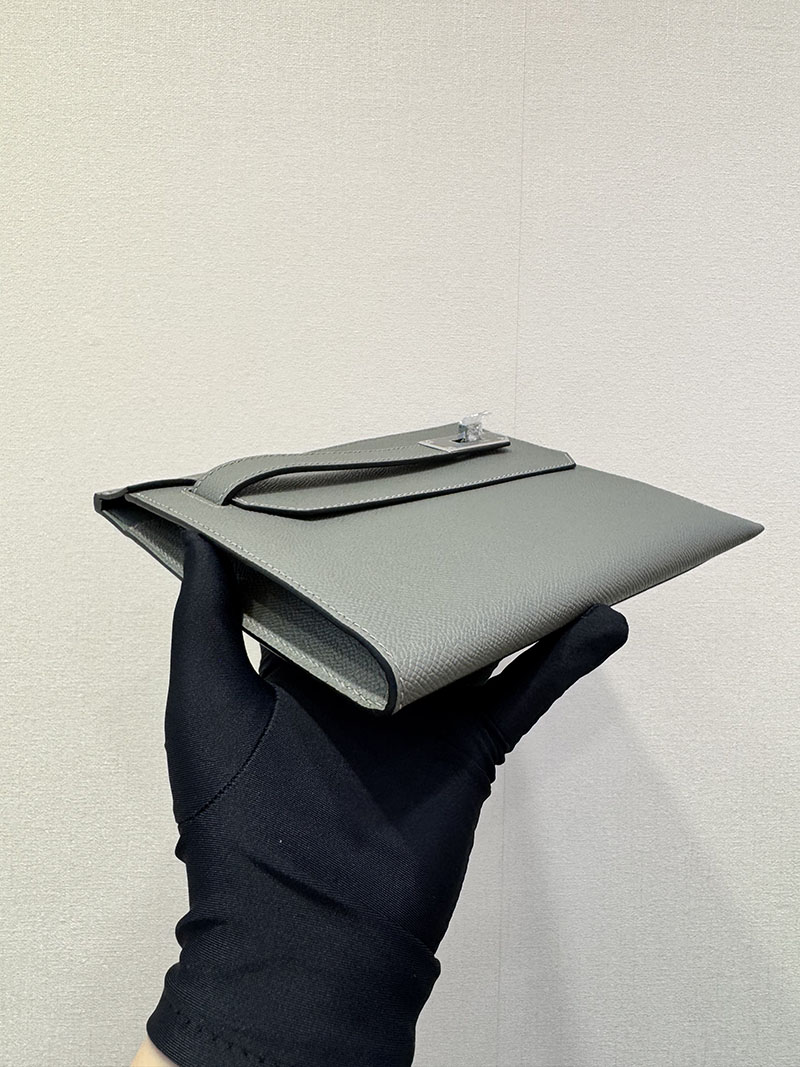 エルメス クラッチバッグの通販 HERMES ポーチ アカデミ ヴェールアマンド ヴォー・エプソン シルバー金具 2631632 エルメス ポーチ 新作 - 画像 (4)