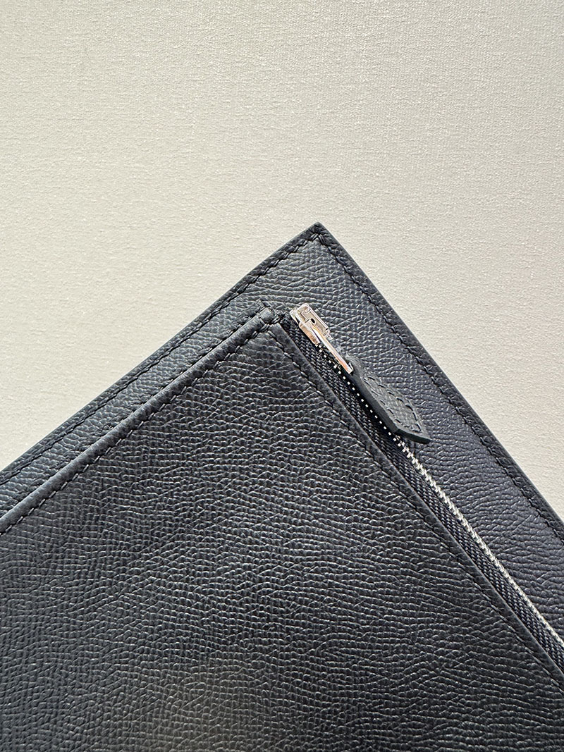 エルメス クラッチバッグの通販 HERMES ポーチ アカデミ 黒 ヴォー・エプソン シルバー金具 H086976CK89 エルメス ポーチ アウトレット - 画像 (3)