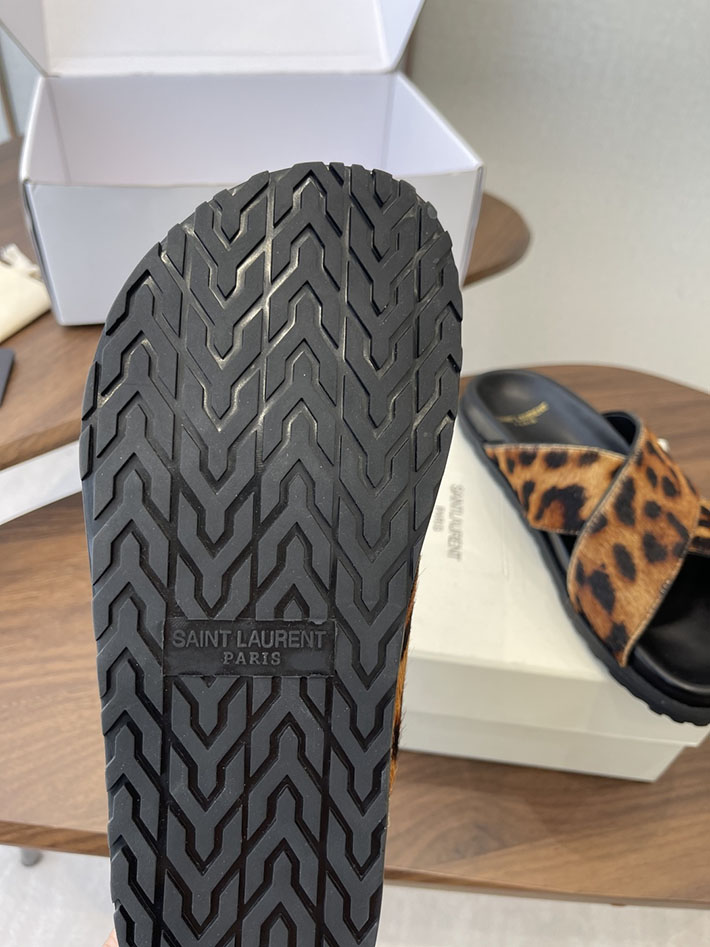 最高級サンローランスーパーコピー YSL パリ エディスリマン ジミー クリスクロス ストラップ フラットサンダル 2630638 サン ローラン サンダル レディース - 画像 (2)