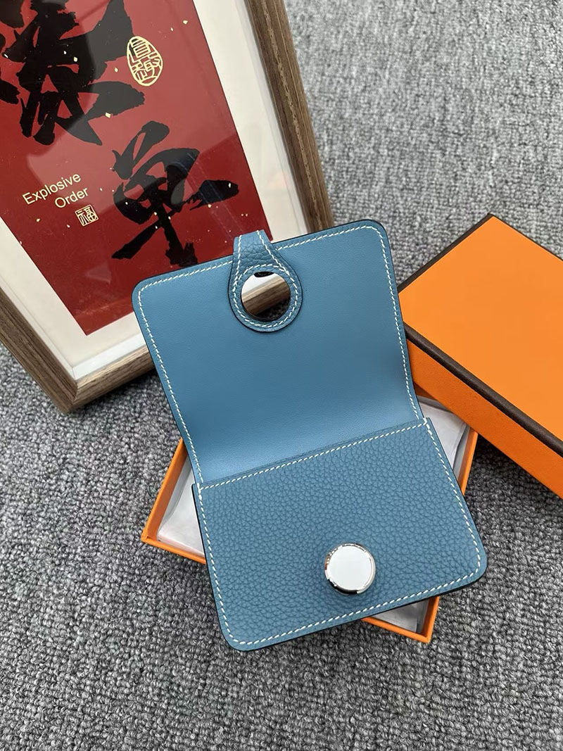 エルメス ドゴン コンパクトの通販 HERMES ドゴン カードケース ブルージーン トゴ シルバー金具 2631639 エルメス カードケース 人気 - 画像 (5)