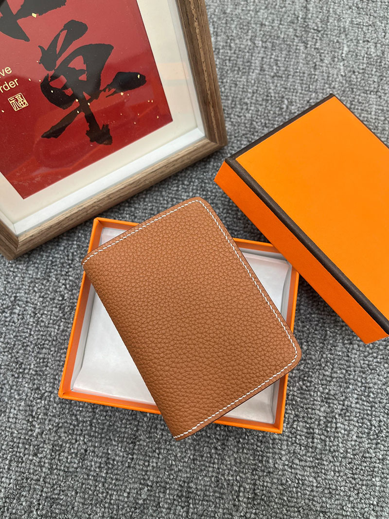 エルメス ドゴン コンパクトの通販 HERMES ドゴン カードケース ゴールド トゴ シルバー金具 2631642 エルメス カードケース メンズ - 画像 (6)