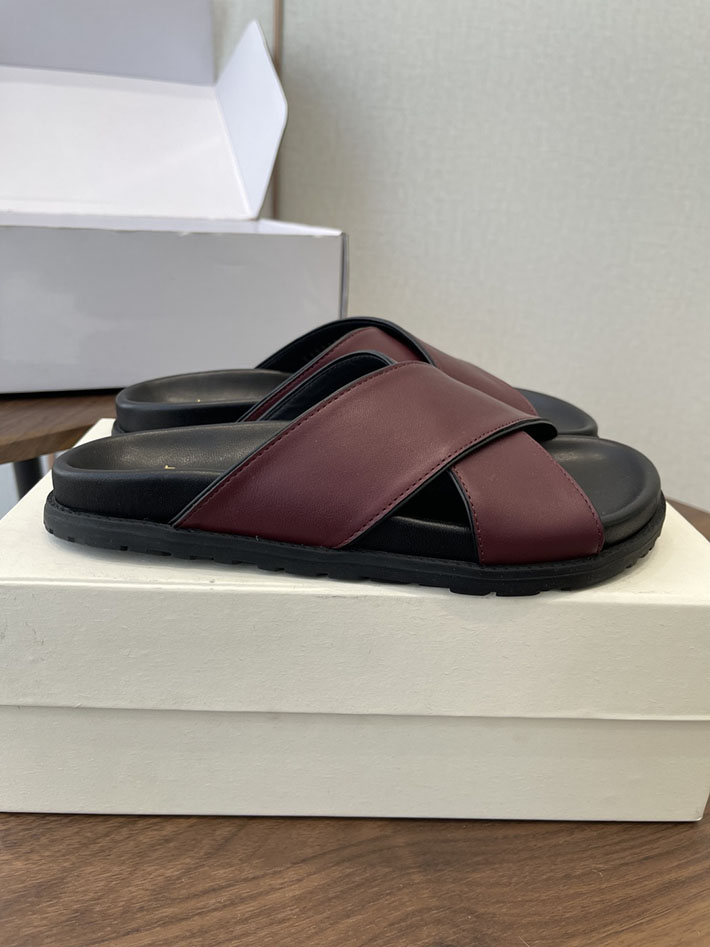 最高級サンローランスーパーコピー YSL パリ エディスリマン ジミー クリスクロス ストラップ フラットサンダル 2630643 イブ サン ローラン 店舗 在庫 - 画像 (2)