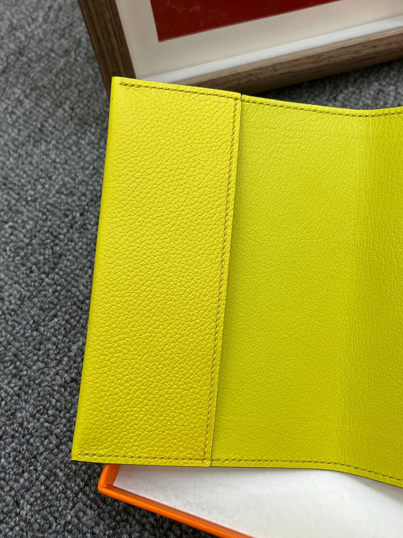エルメス パスポートケースの通販 HERMES パスポートケース R.M.S ライム ヴォー・エヴァーカラー H084149CK9R エルメス パスポートケース RMS - 画像 (2)