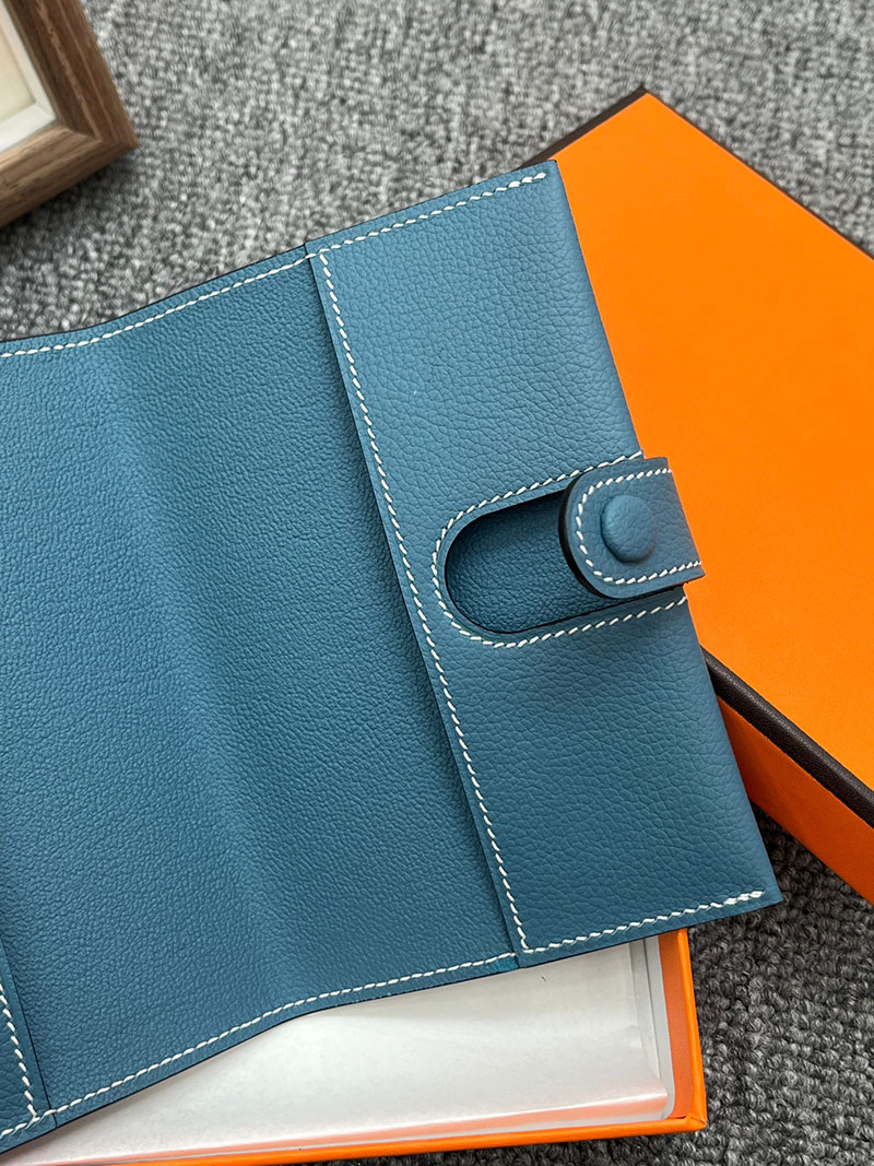 エルメス パスポートケースの通販 HERMES パスポートケース R.M.S ブルージーン ヴォー・エヴァーカラー H084149CK75 エルメス カードケース 財布代わり - 画像 (5)
