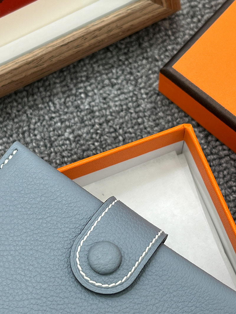 エルメス カードホルダーの通販 HERMES カードホルダー R.M.S ブルーラン ヴォー・エヴァーカラー H088006CKJ7 エルメス カードケース 人気 - 画像 (6)