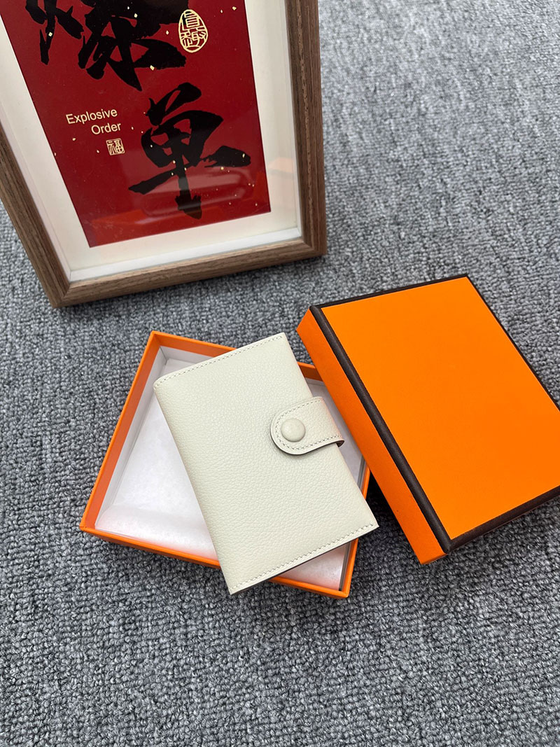 エルメス カードホルダーの通販 HERMES カードホルダー R.M.S クレ ヴォー・エヴァーカラー H088006CK10 エルメス rms カード ケース 定価 - 画像 (8)