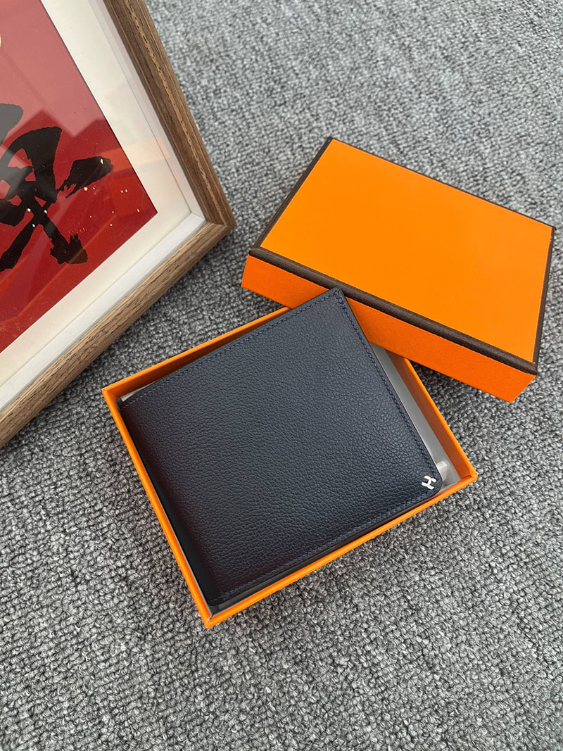 エルメス 財布 公式 値段