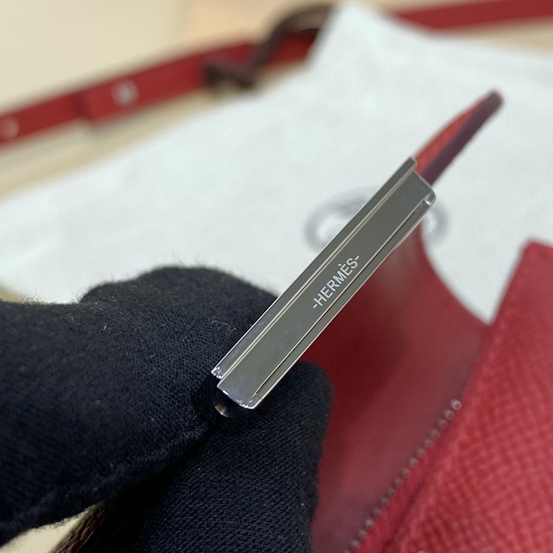 エルメス通販 HERMES 財布 コンスタンス スリム ルージュヴィフ ヴォー・エプソン シルバー金具 H082060CK53 エルメス 店舗 九州 - 画像 (5)