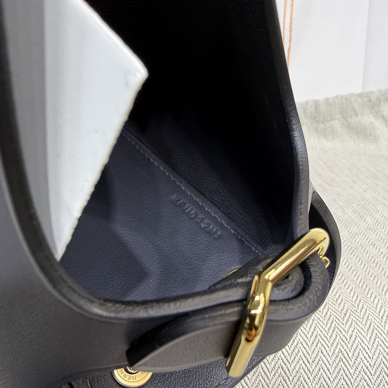 エルメス トートバッグ HERMES タブリエ・セリエ アルドワーズ スウィフト ゴールド金具 H086583CC85 エルメス ショルダーバッグ 人気 - 画像 (2)