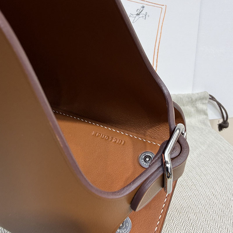 エルメス トートバッグ HERMES タブリエ・セリエ ゴールド スウィフト シルバー金具 H086583CK37 エルメス トートバッグ 革 - 画像 (4)