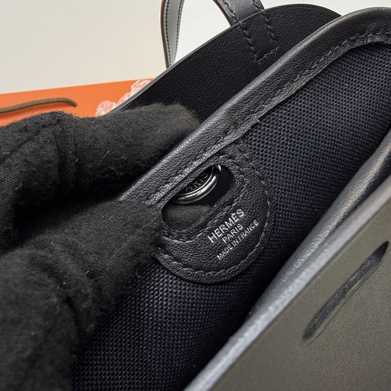 エルメス トートバッグ HERMES タブリエ・セリエ 黒 ブラック スウィフト シルバー金具 H086583CK89 エルメス トートバッグ 新品 価格 - 画像 (11)