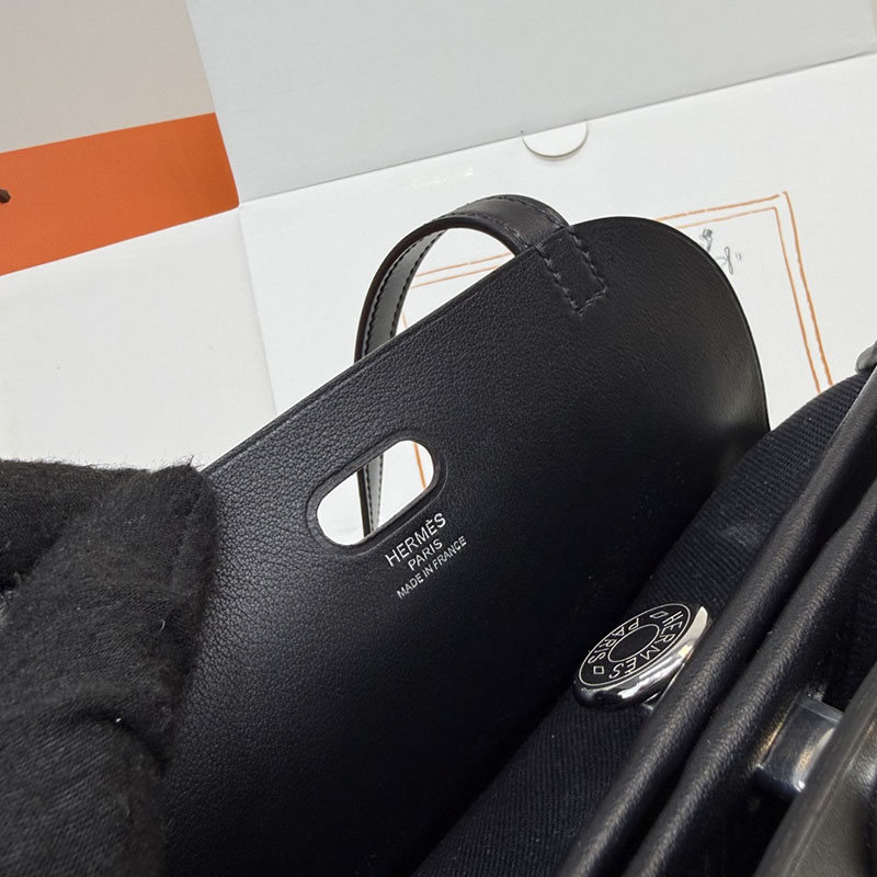 エルメス トートバッグ HERMES タブリエ・セリエ 黒 ブラック スウィフト シルバー金具 H086583CK89 エルメス トートバッグ 新品 価格 - 画像 (12)