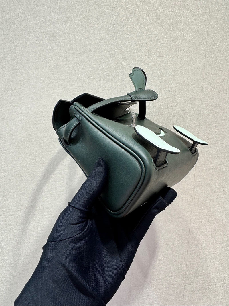 エルメス ケリードールの通販 HERMES ケリードール ブラック/ホワイト スイフト シルバー金具 H085023CKAA エルメス ケリードール 定価 - 画像 (7)