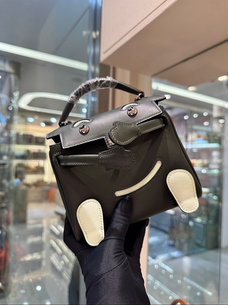 エルメス ケリードールの通販 HERMES ケリードール ブラック/ホワイト スイフト シルバー金具 H085023CKAA エルメス ケリードール 定価 - 画像 (4)