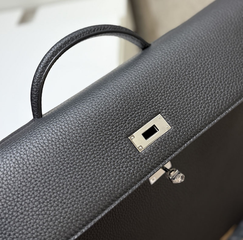 エルメス ケリーデペッシュ 36の通販 HERMES ケリーデペッシュ36 黒 ブラック トゴ シルバー金具 H078392CK89 エルメス メンズバッグ 新作 - 画像 (7)