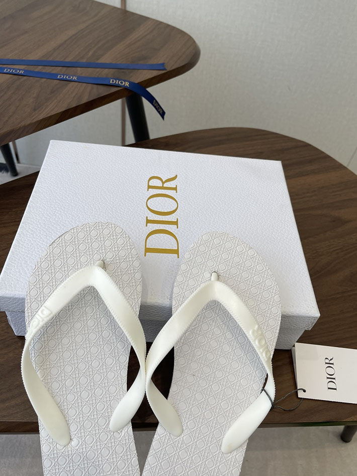 最高級ディオールスーパーコピー Dior 2026年春夏 新作 レディース ビーチサンダル グリーン 2630740 ビーチサンダル おしゃれ ブランド - 画像 (9)