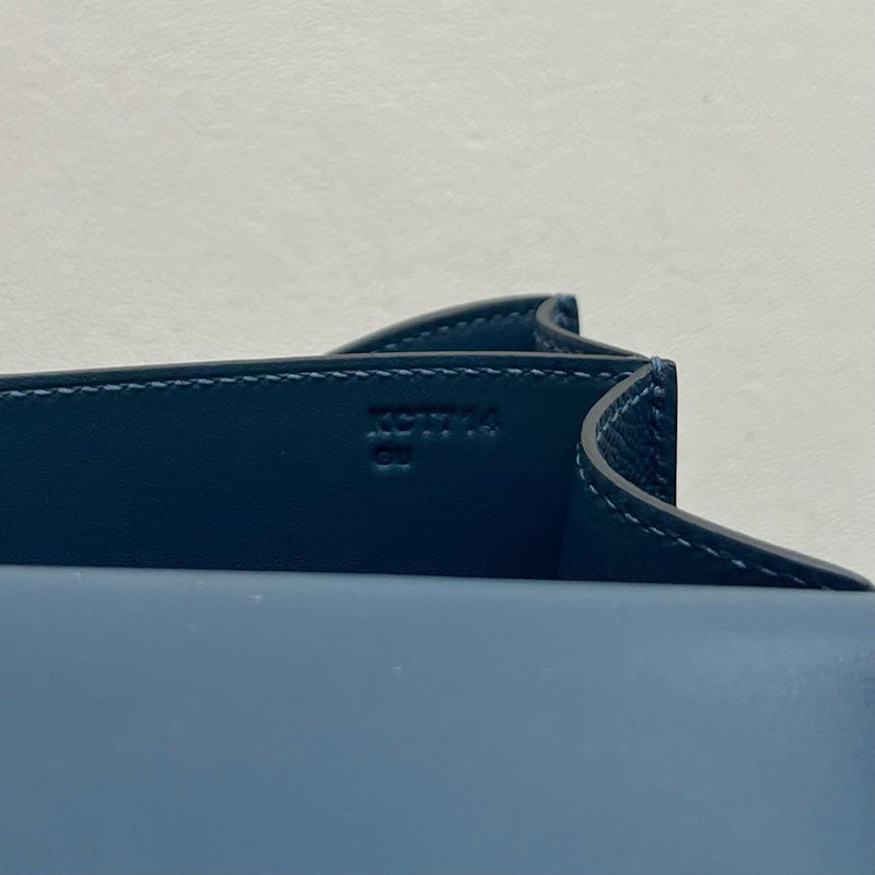 エルメス コンスタンスの通販 HERMES コンスタンス3 ミニ ディープブルー ヴォーエプソン ゴールド金具 H056341CCS4 コンスタンス ミニ 入手困難 - 画像 (2)