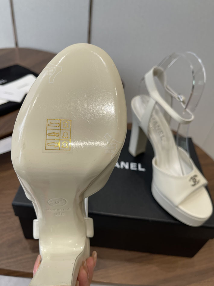 最高級シャネルスーパーコピー CHANEL 2026年春夏 新作 115mmヒール サンダル ラムスキン ホワイト 2630769 シャネル サンダル 定価 - 画像 (4)