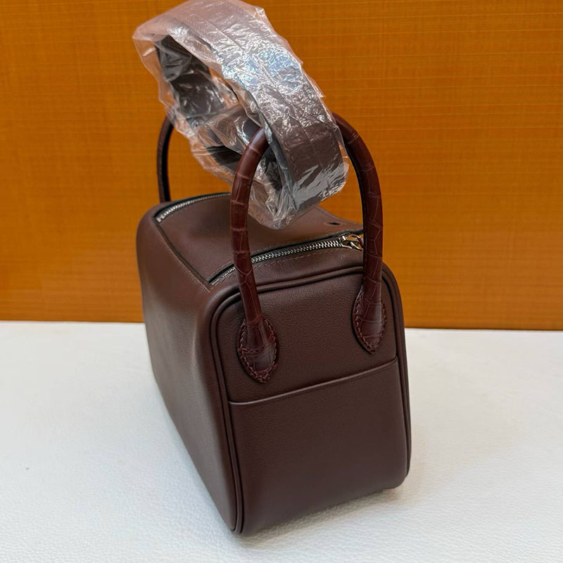 エルメス リンディミニの通販 HERMES ミニリンディ モカ/アバンヌ スイフト/クロコダイル シルバー金具 H082161CKAA エルメス バッグ レディース - 画像 (8)