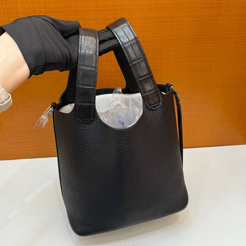 HERMES ピコタンロック 18 PM 黒 ブラック トリヨンクレマンス/クロコダイル シルバー金具 H082321CK89 エルメス バッグ ピコタン - 画像 (3)